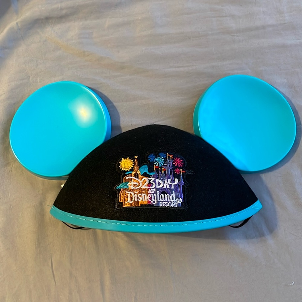 D23 Day Disneyland Hat w/ teal ears